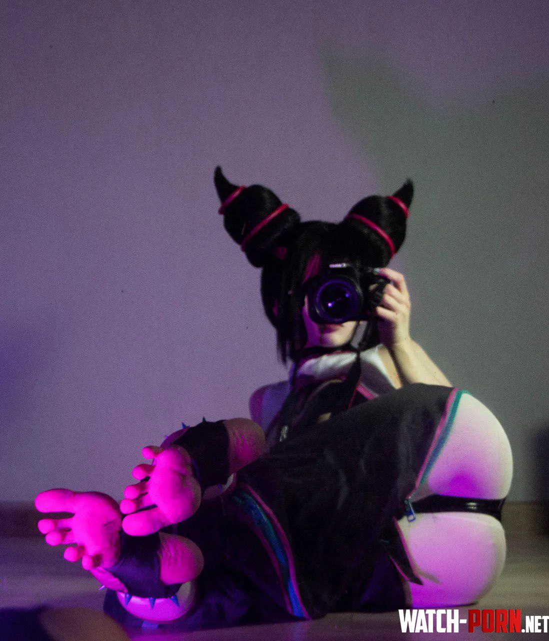 Juri Han (mollb_cosplay) [Street fighter] by e1lie_grau