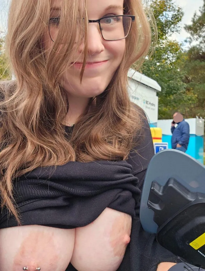 Thumbnail Comfort and Confidence: Charging Ahead | CJ0031