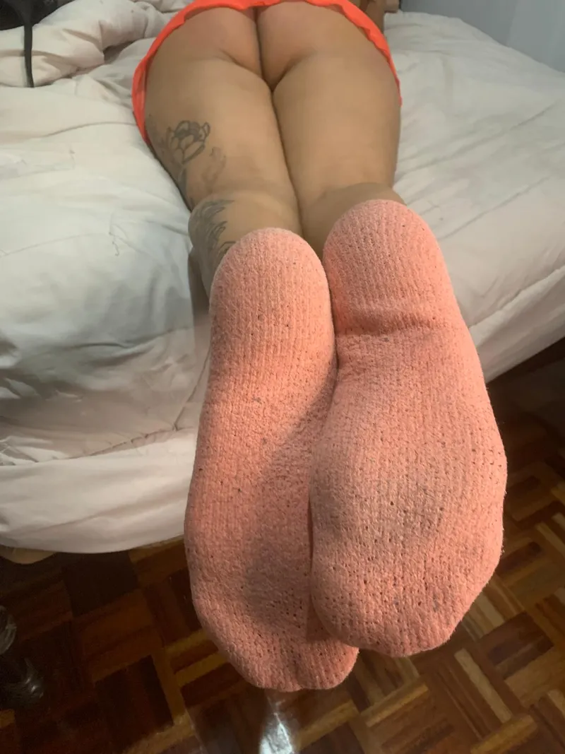 Thumbnail RoMore90 Hints - Promise to Wash Them Next Time [F]