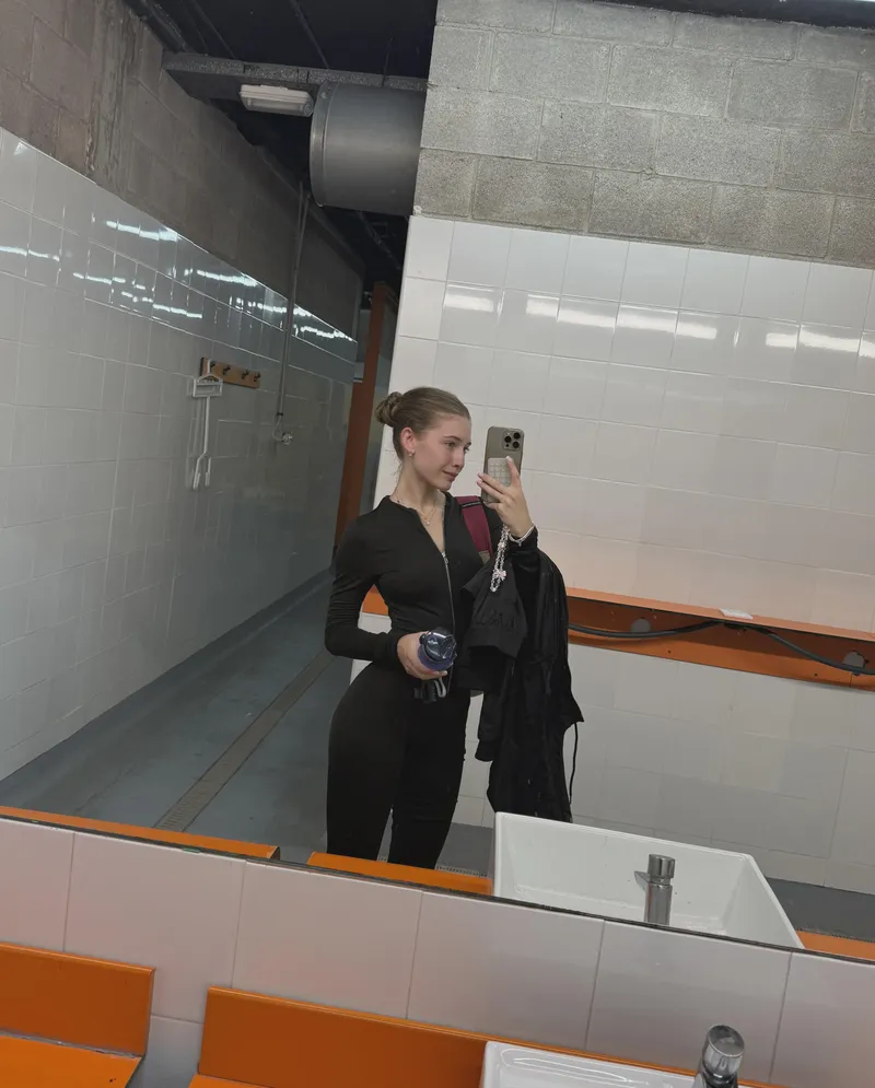 Thumbnail feeling so good after a workout by MallowWhisk