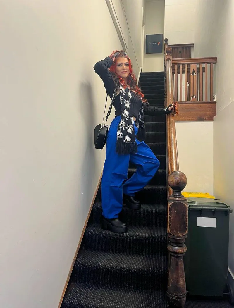 Thumbnail Staying in Leather - ShadowFlick9802 | LadiesInLeather