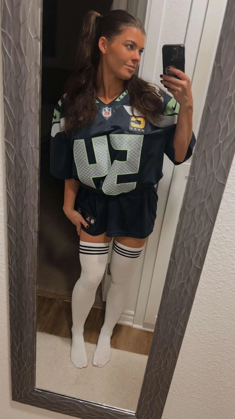 Thumbnail Go Hawks 😈 by pressure_j93