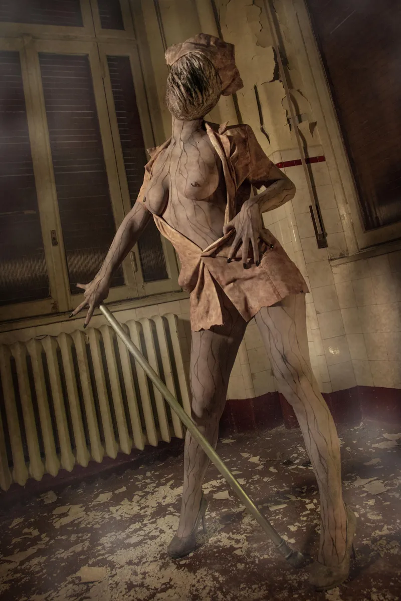 Thumbnail Silent Hill Nurse Cosplay by Shirokitsunegf