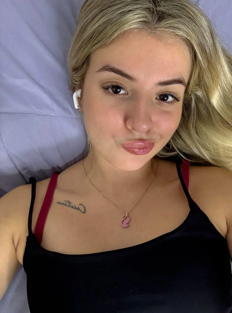 Thumbnail Blondie Unleashed - Discover the Charisma!