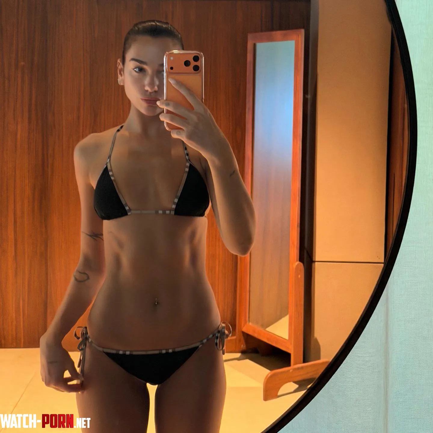 Dua Lipa by DolGrenn