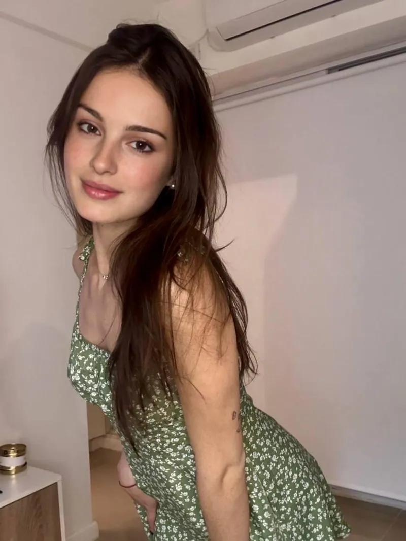 Thumbnail Hot and Classy Fashion Insights by KissAndCursed