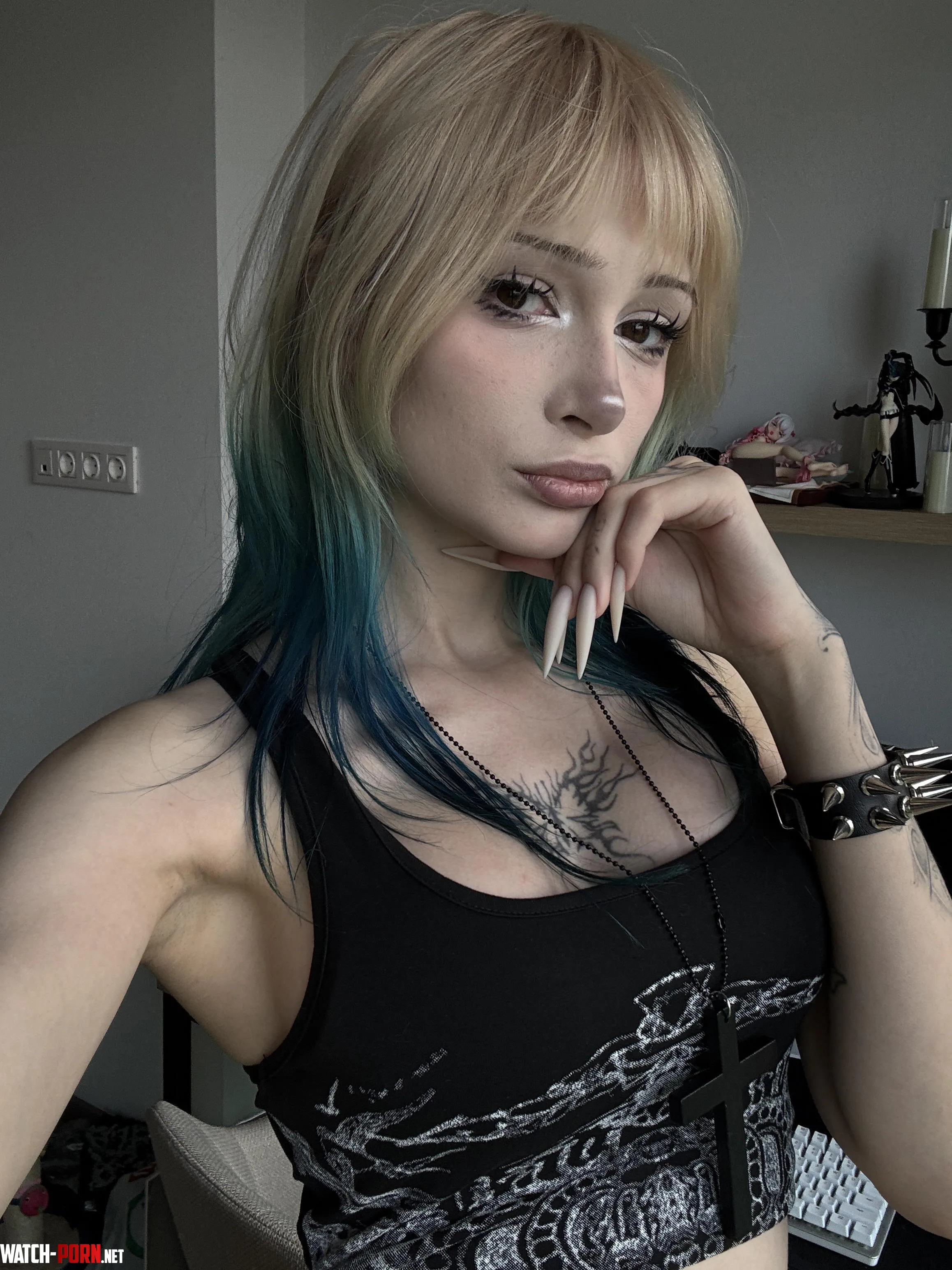 Wifey material by fallenemoangel111