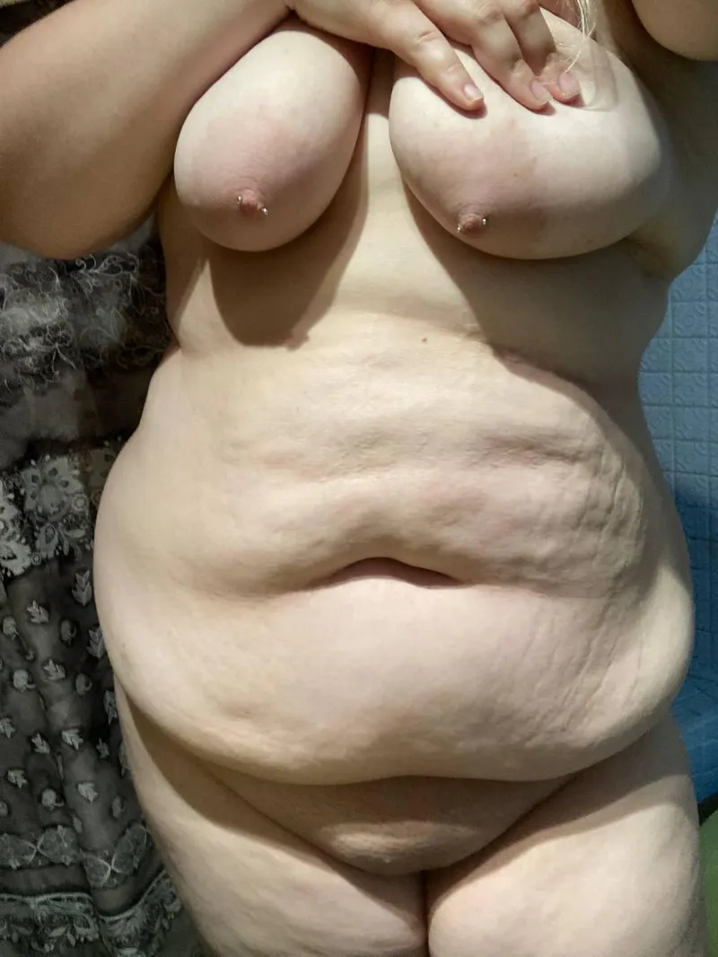 Thumbnail Straight and Over 19: Exploring Size and Age in Stuffers Community by Historical_Dot5611