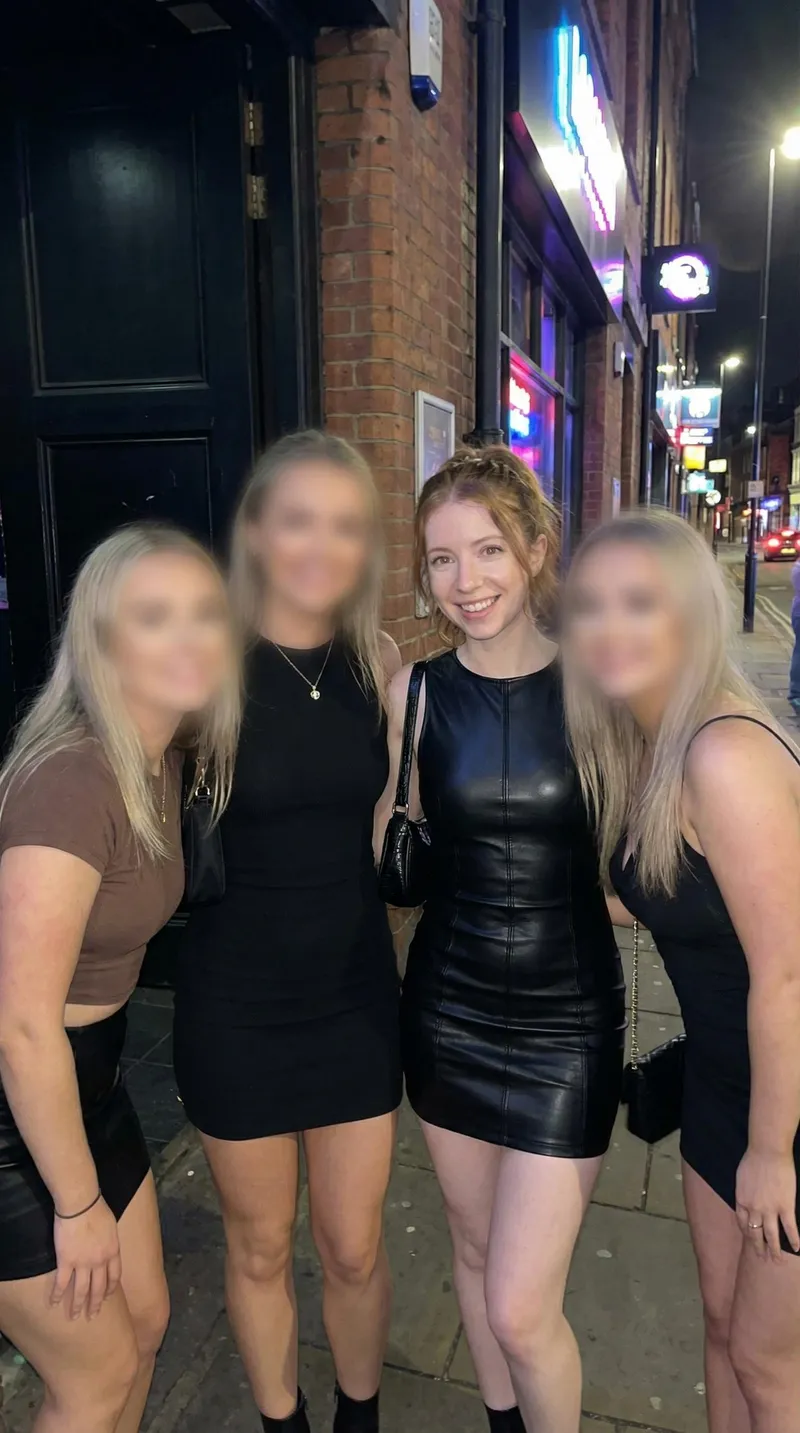 Thumbnail Sentimental Moment: Missing My Girls - Author: Longjumping-Ad8588 | Category: tightdresses