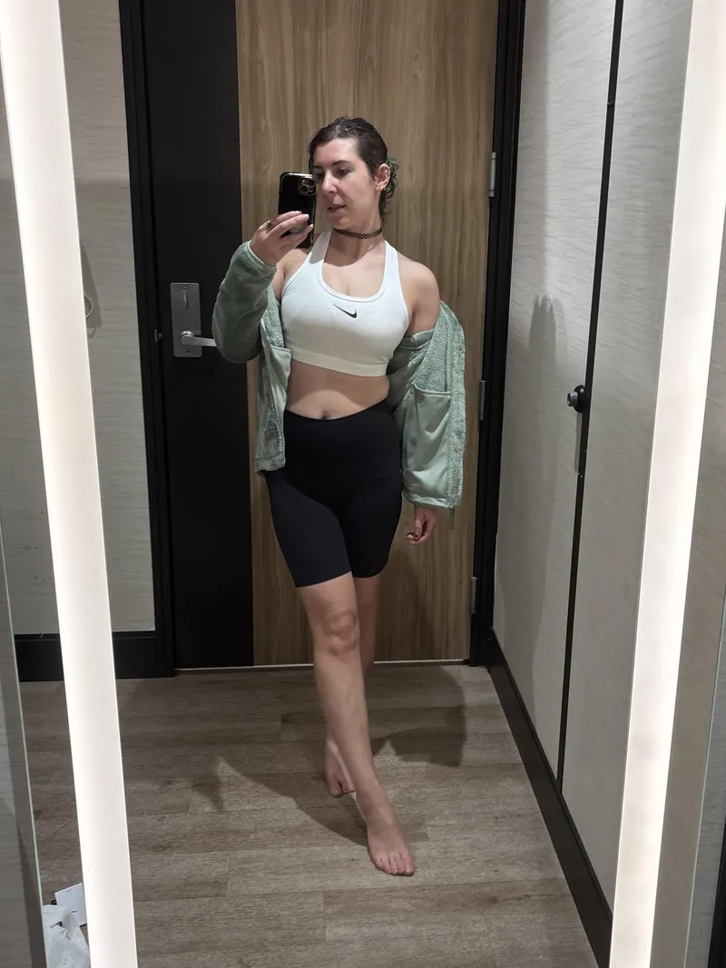 Thumbnail Unleashing the Captivating @sirenskiss3 | sirenskiss3