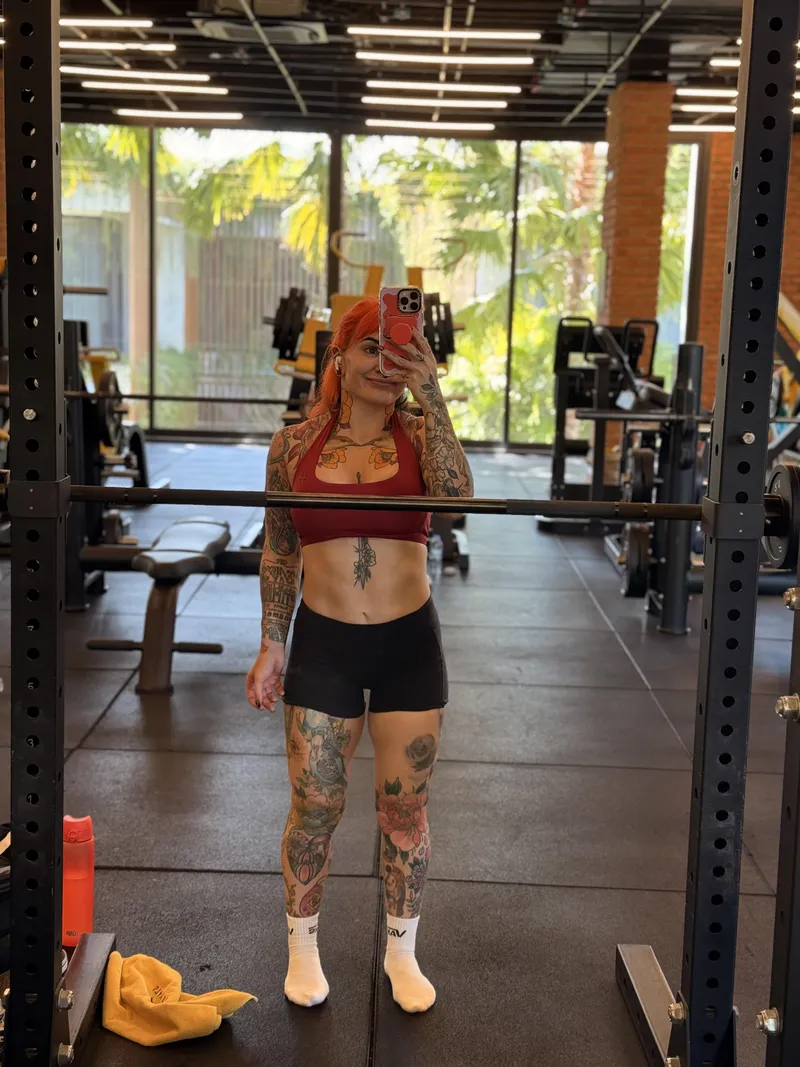 Thumbnail Power Midget Stands Strong: Small But Mighty | ThickFit