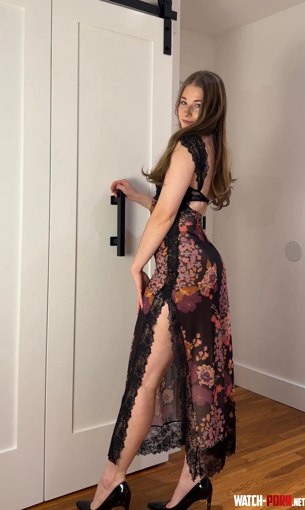 Are you up for a little wine and dine? by yourbabemeg