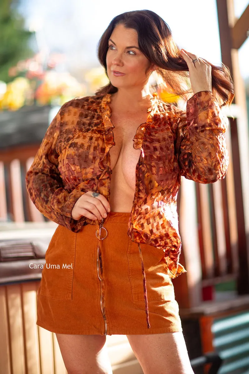 Thumbnail Sun-Kissed Moments by CaraUmaMel | mycleavage