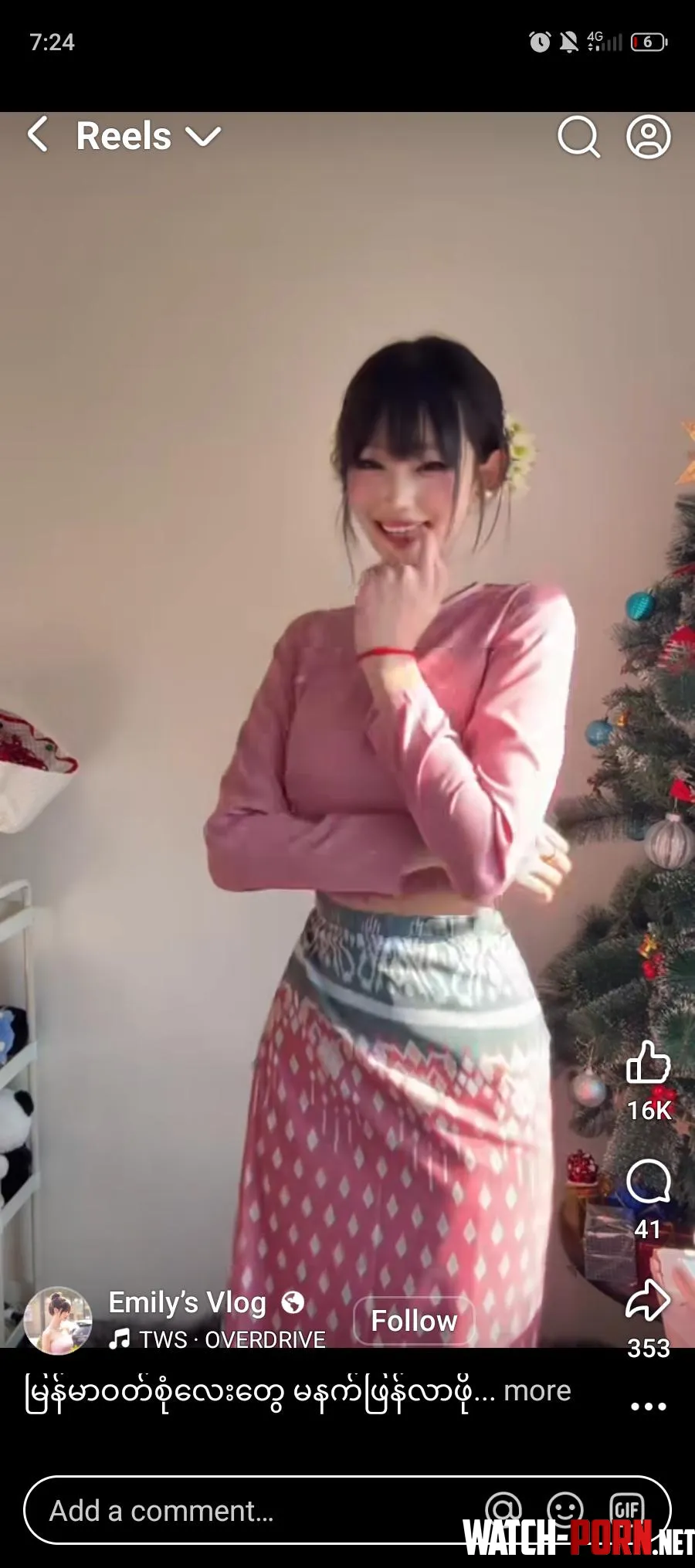 Are there any jav girls who looks like her? by Left_Visual