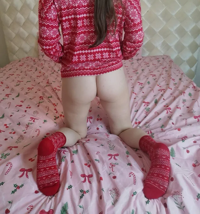 Thumbnail Unwrap My Little Butt Pleasures by Petiteemilyy | CuteLittleButts Surprise