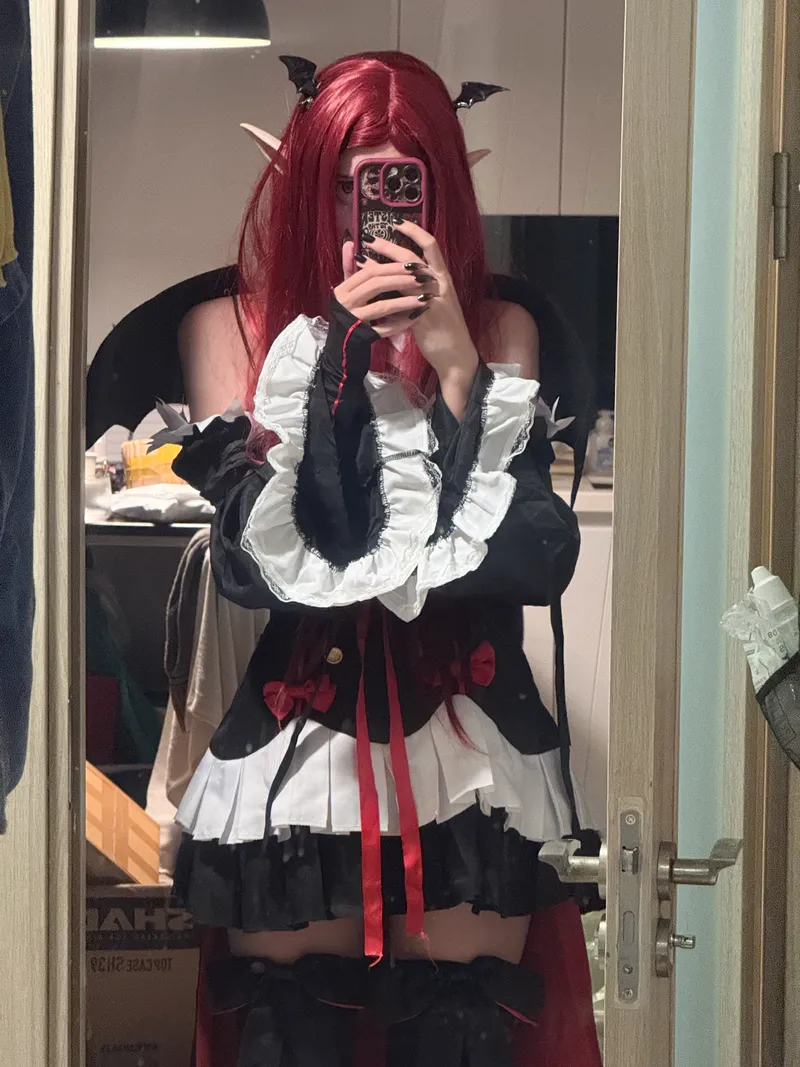 Thumbnail Captivating Images of a Little Shy Devil by kawaiiipunk | GirlswithNeonHair