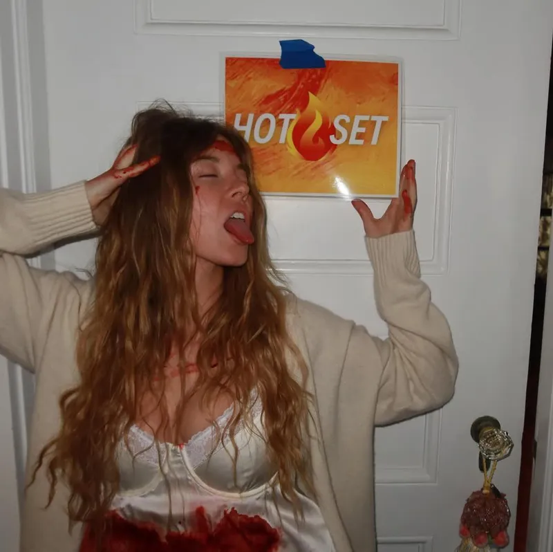 Thumbnail Embracing Sydney Sweeney's Charms | Reuben_0905 CelebsGW