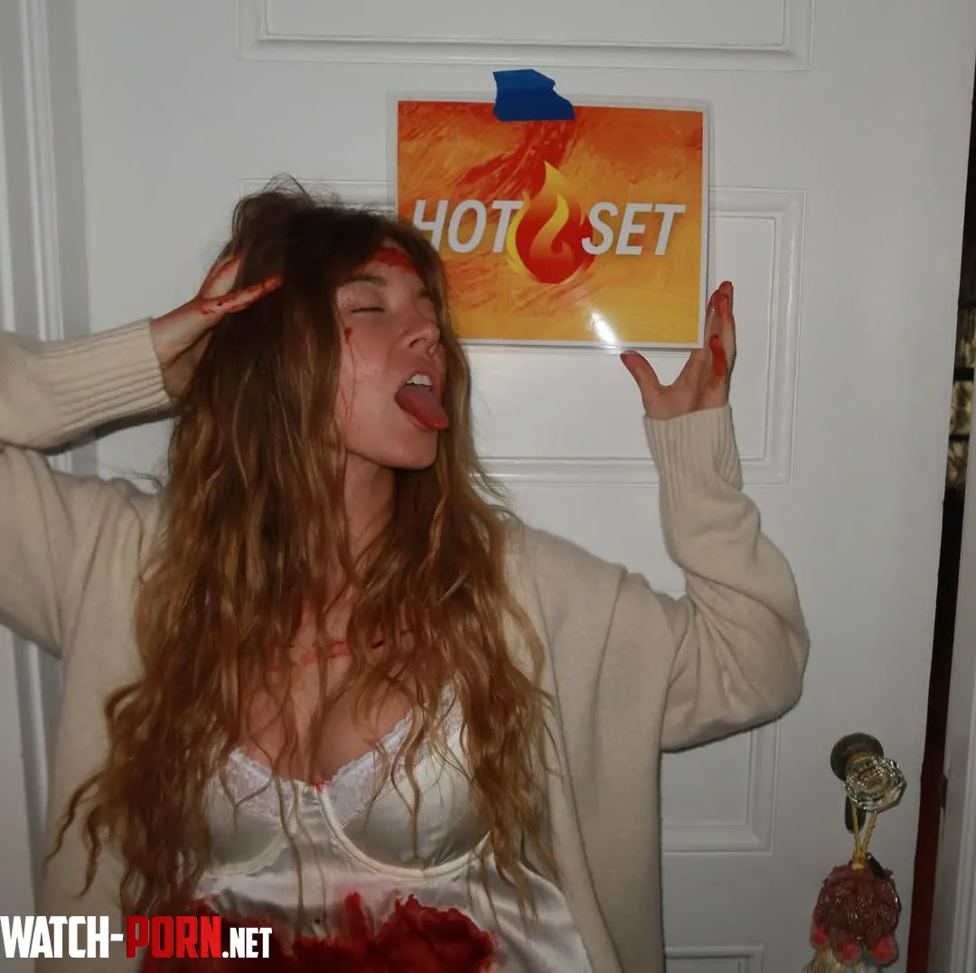 Sydney Sweeney by Reuben_0905