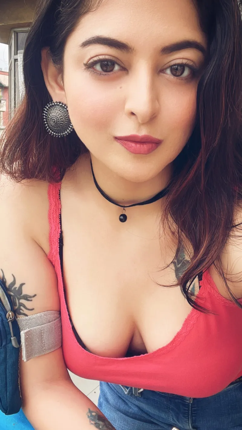 Thumbnail Deboleena Mukherjee - A Spotlight on vinczz9256 | InstagramHotties