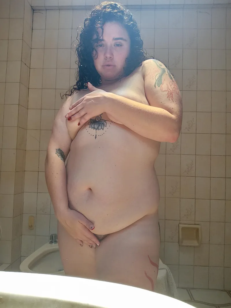 Thumbnail Bow Down to Your HairyCurvy Goddess - Worshiping Sensation