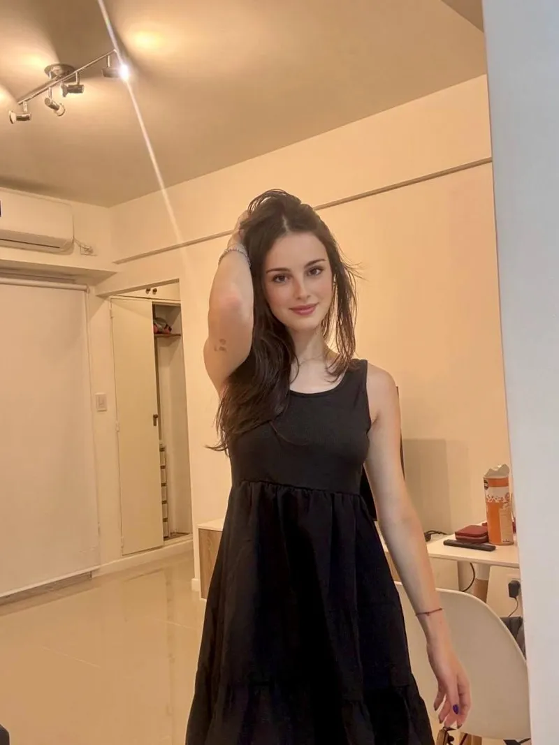 Thumbnail KissAndCursed Shares the Glamorous Vibe in 'Feeling Good Tonight'