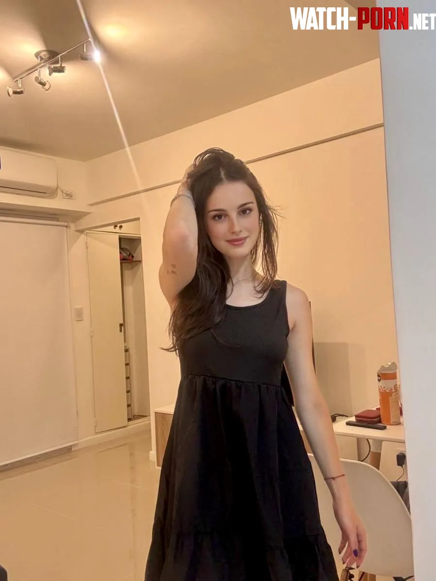 Feeling good tonight by KissAndCursed