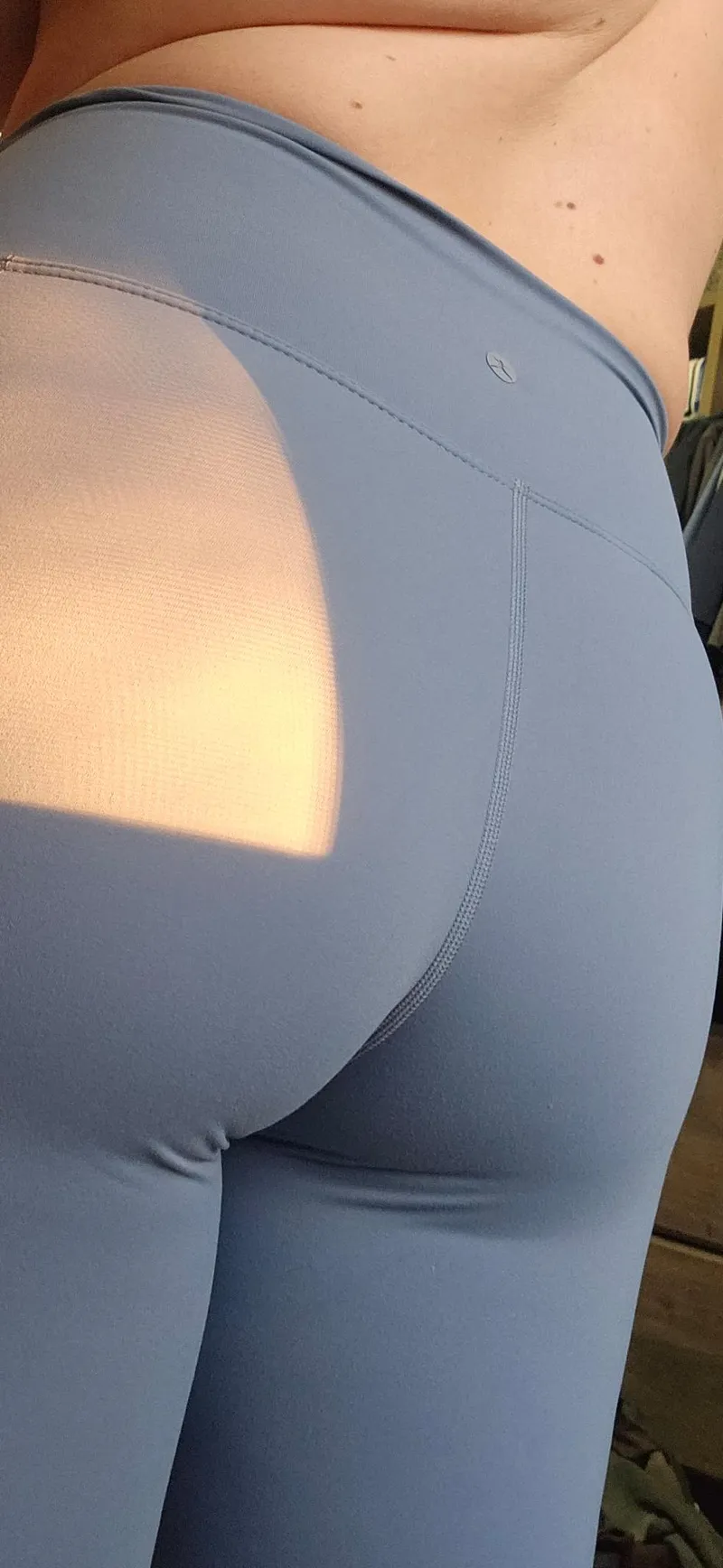 Thumbnail Sunday Vibes in YogaPants: Iowa MILF Chronicles