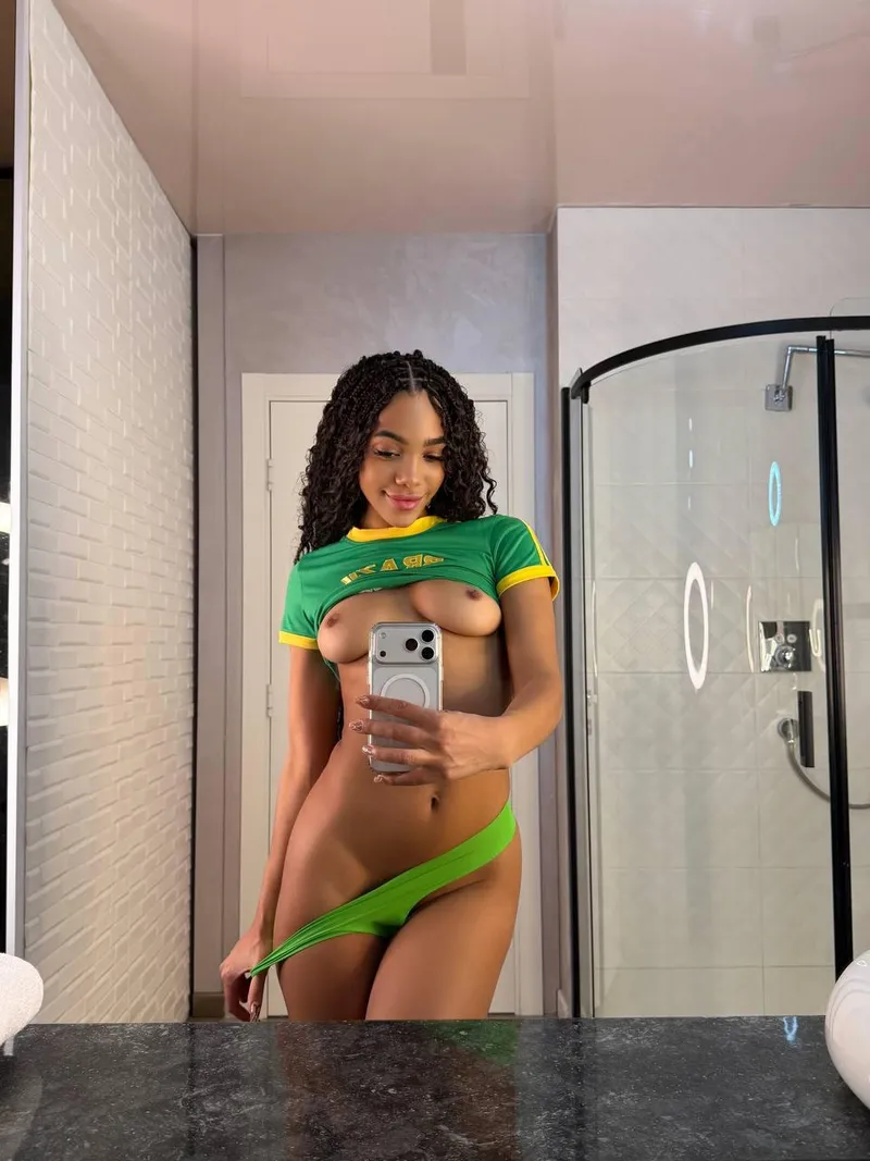 Thumbnail Mesmerizing Moana: A Tribute | Moonlit_Vixenn