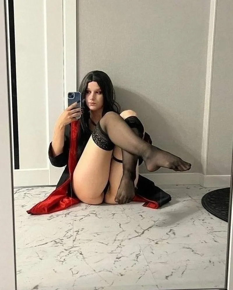 Thumbnail Wnlove: The Punk Girl with an Anime Love Story | PunkGirls