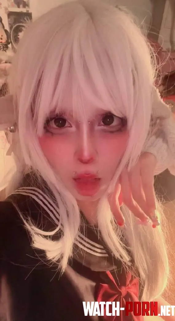 if you ever see me in private would you put some warm cum on my tongue by alafavore