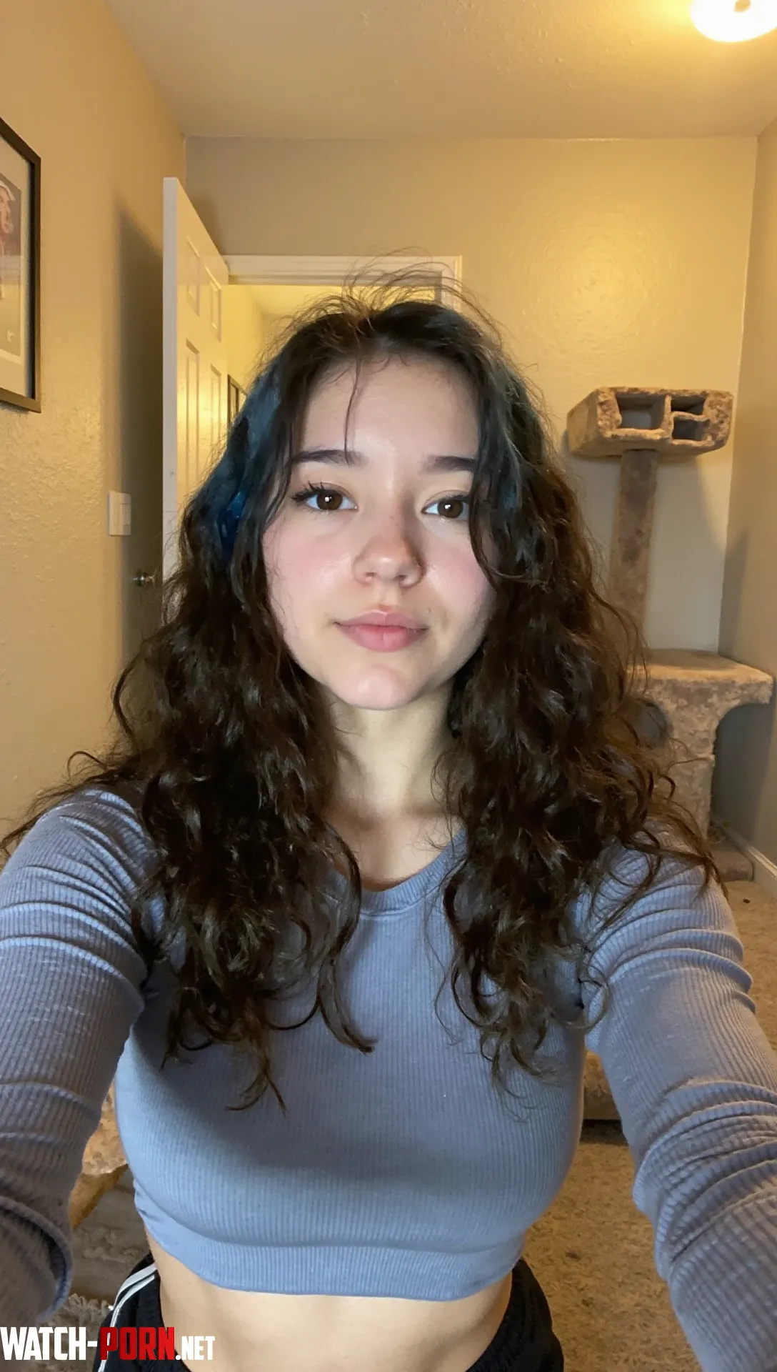 daddy I'm built like a hentai girl and I moan in both English and Spanish, preference? by _MissSweet