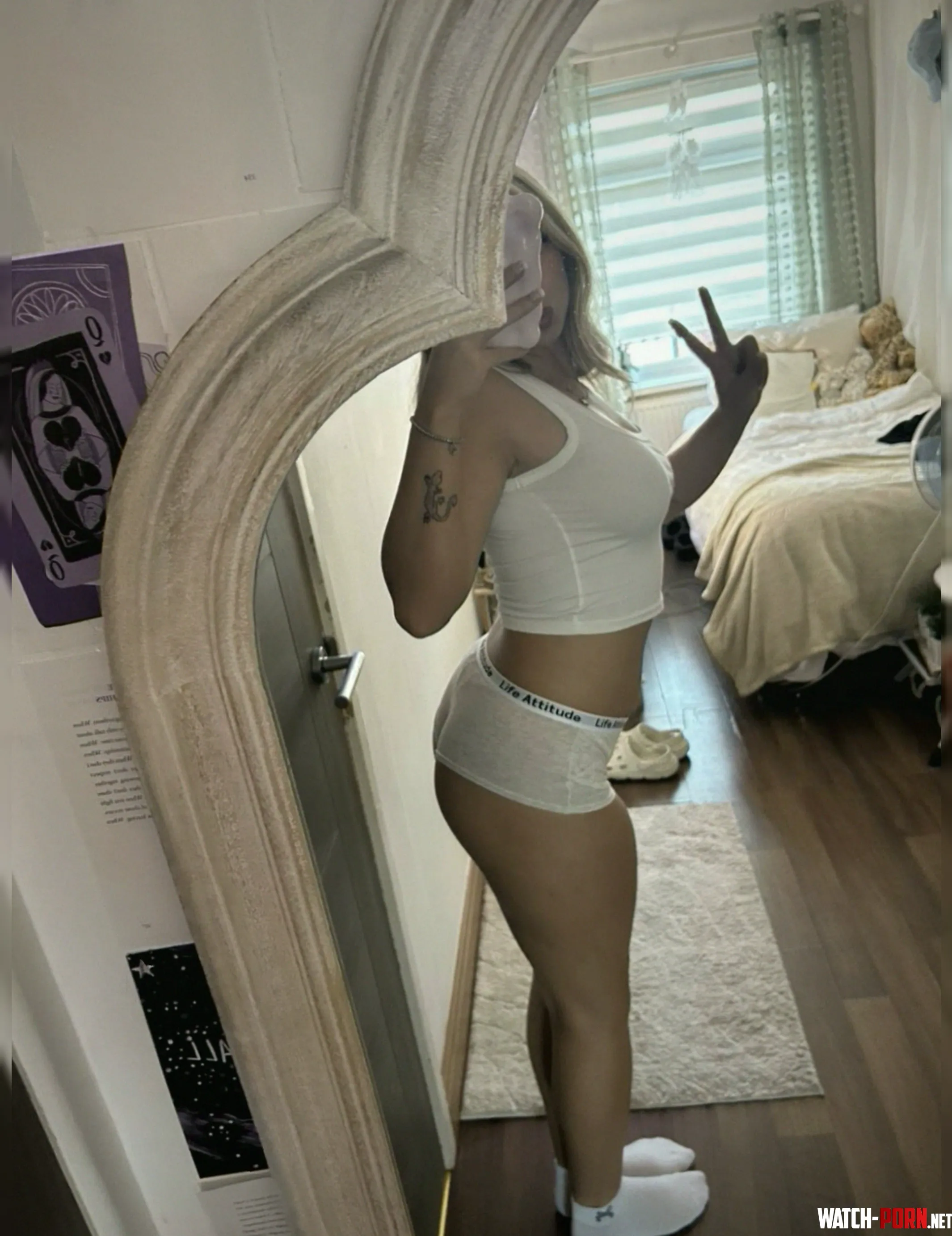 My croptop body is built for pleasure by luckytuesday07