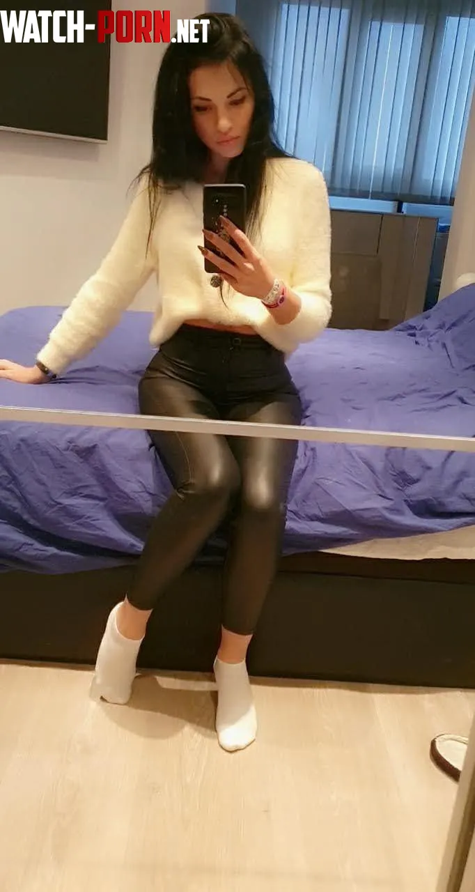 I love how my leggings shine by Own_Shine2194