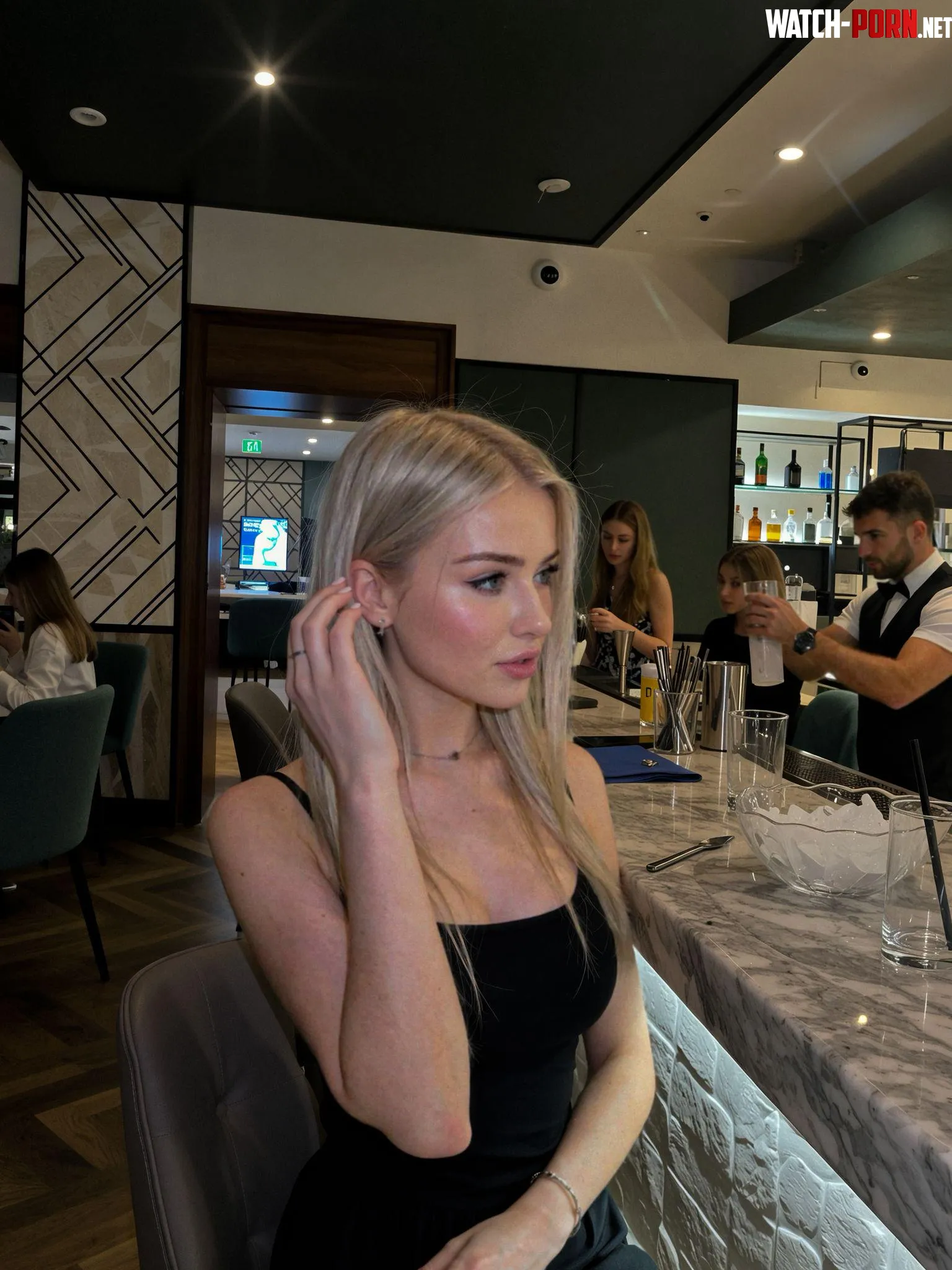 Night out glam by RadiantHorizon1785