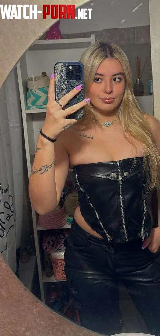 this selfie stayed longer than planned by FrostedOrbit_29