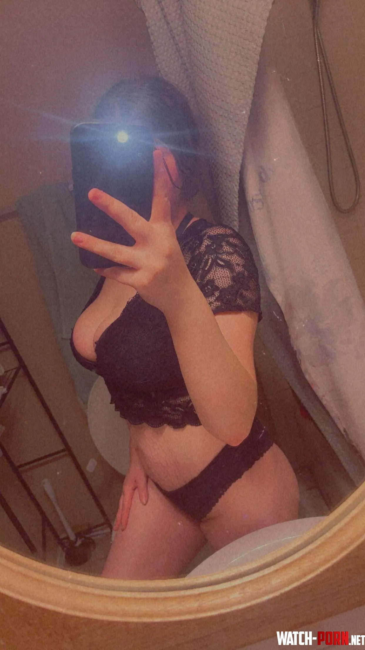 Cum get to know me tonight and my content👀 im active on tele: bbygirlm 🤭 by michellebby1988