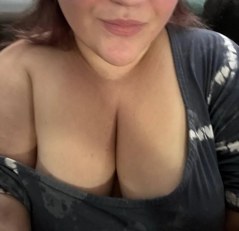 Thumbnail Stoned and Pliable: Little Bunni's Tale by HappyCranberry2666 | BBW