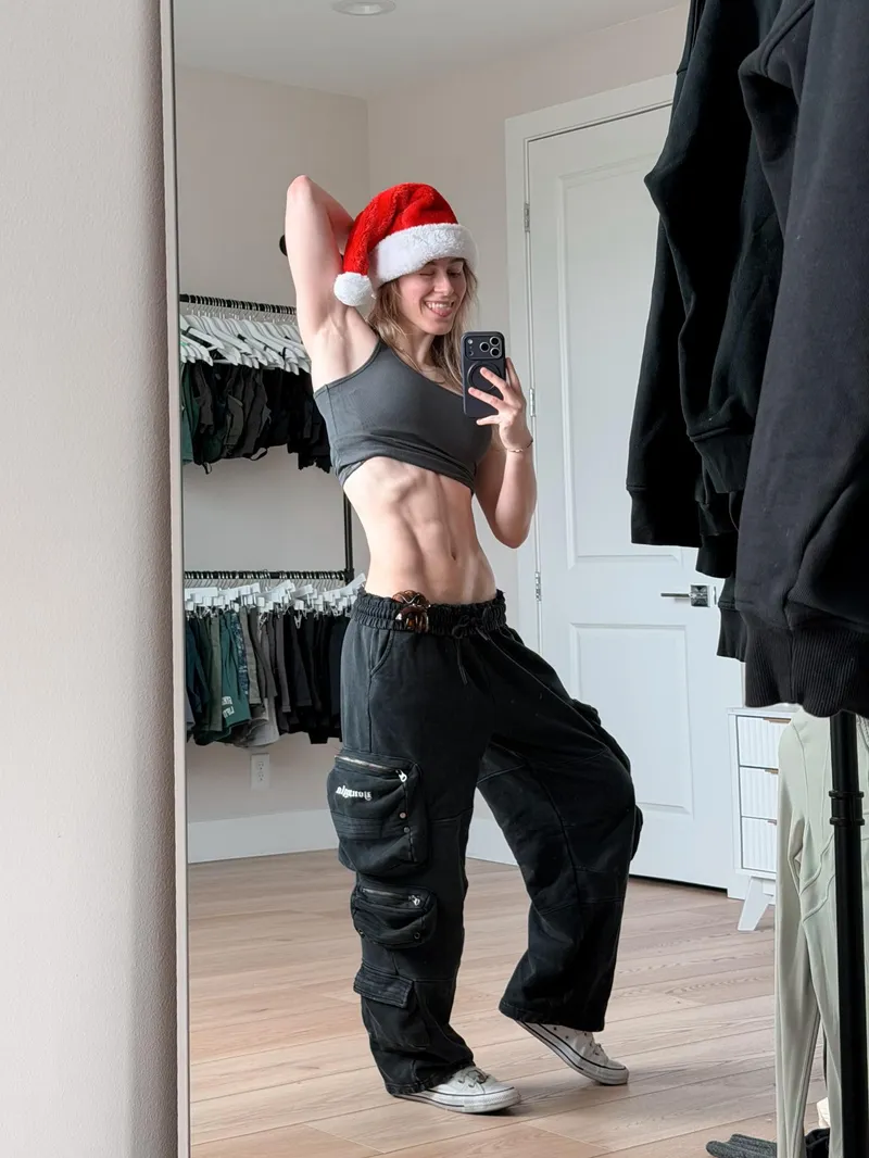 Thumbnail AthleticGirls: Talent Showcase - Sabrina Cesta by DolGrenn