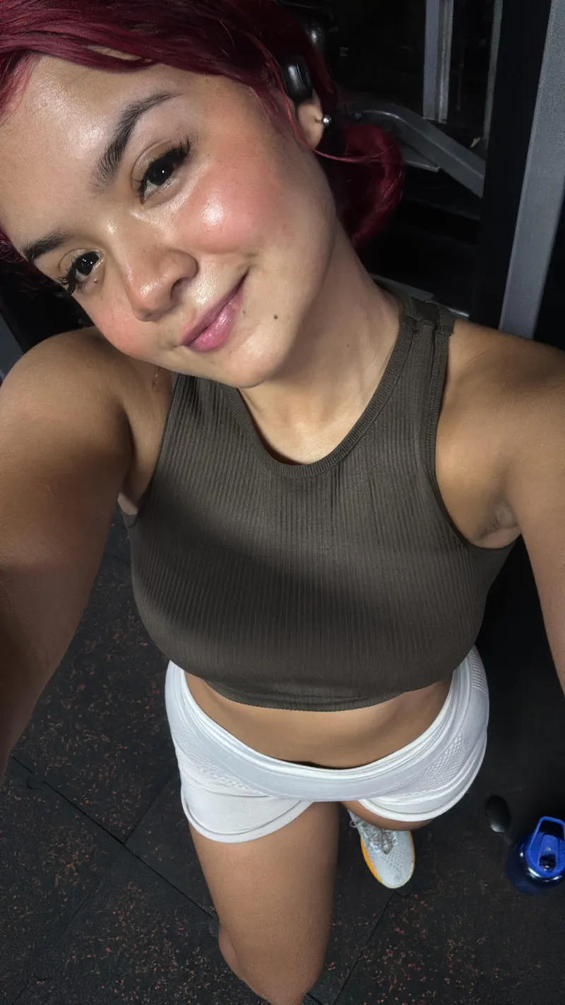 Thumbnail Adorably Sweaty and Available: A Journey with KitelingKa