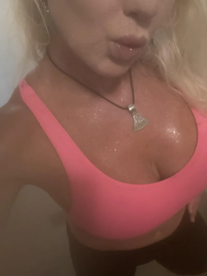 Thumbnail Post-Workout New Year Rating: Dive In | lisamgreertnt