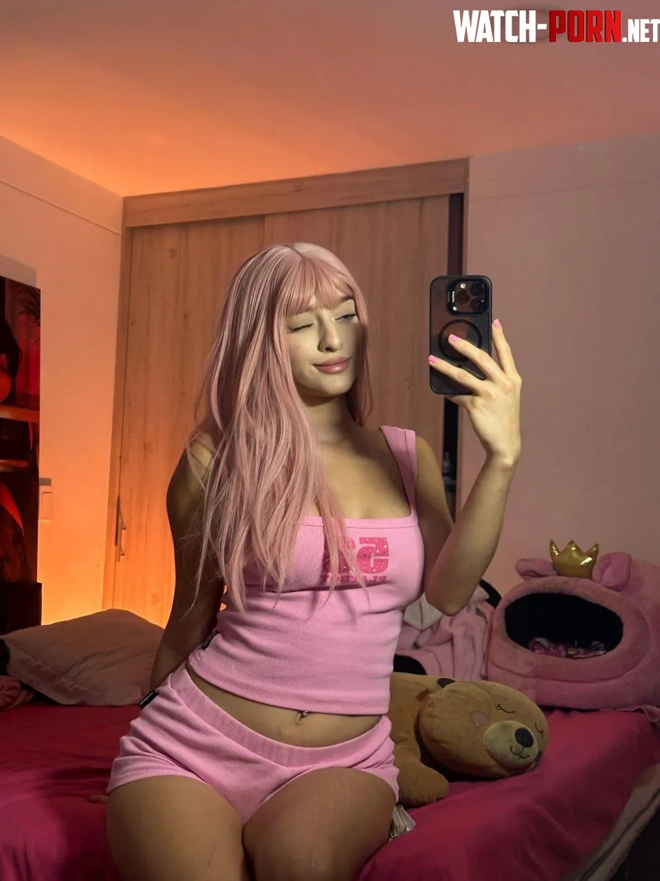 i love when my outfit matches my hair by MoonBeamMoth