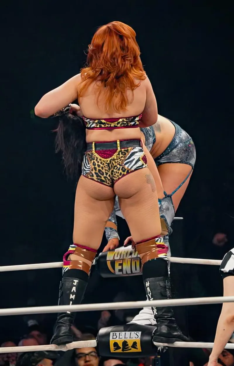 Thumbnail Unveil Jamie Hayter's Story in WrestleFap by luizslayer