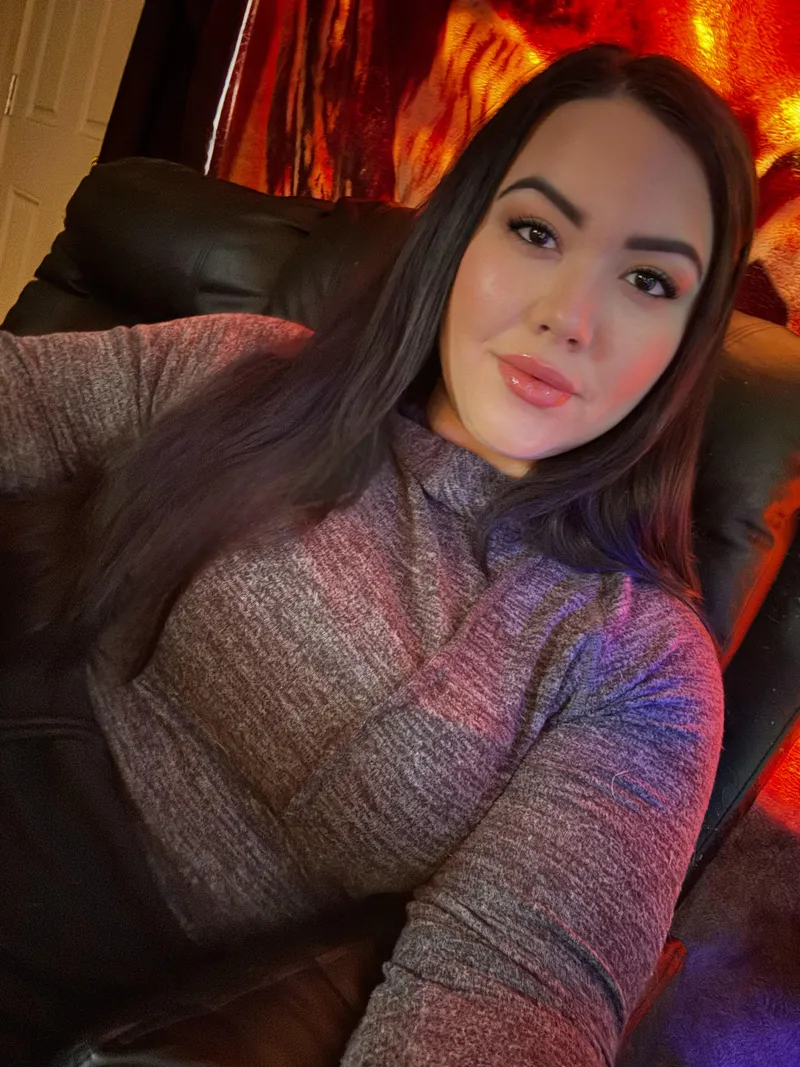 Thumbnail Celebrating Mixed Heritage: Native American and White Background | Ashlyn_Tayler