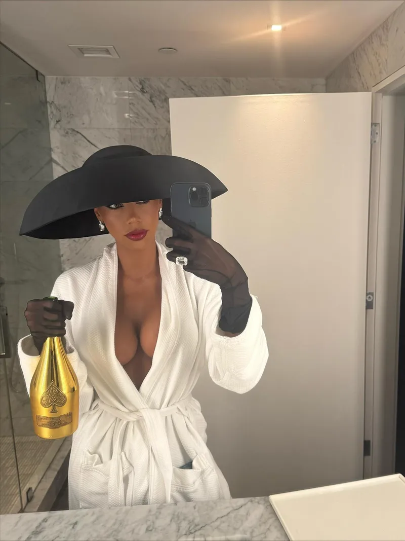 Thumbnail Sensual Beauty of Kysre Gondrezick | By TonyD9898