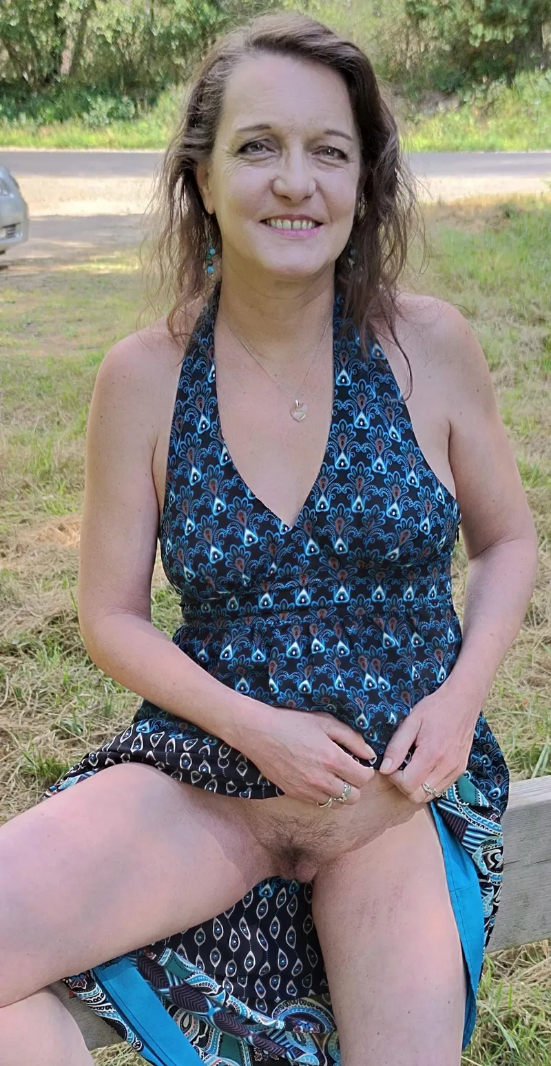 Thumbnail NathBretonne's New Year Wishes in 2026: A Glimpse Into a Maturewoman's Life