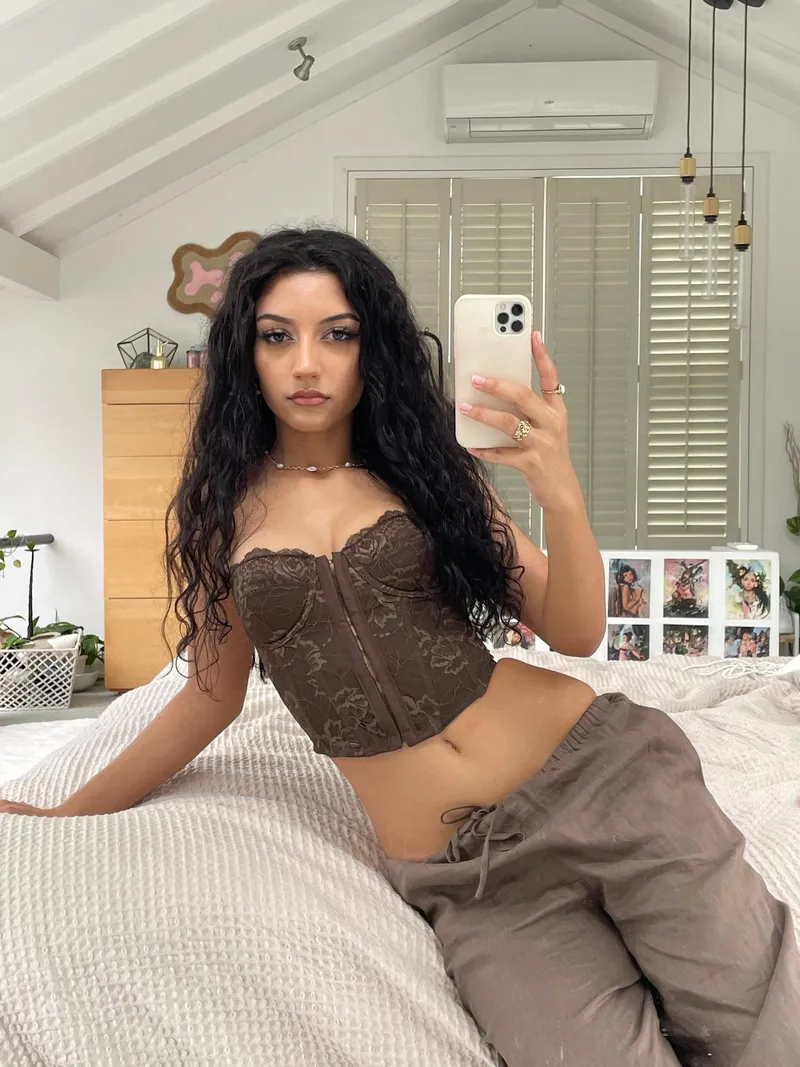 Thumbnail Half Indian and Half Maori: Embracing My Heritage | jasminxof