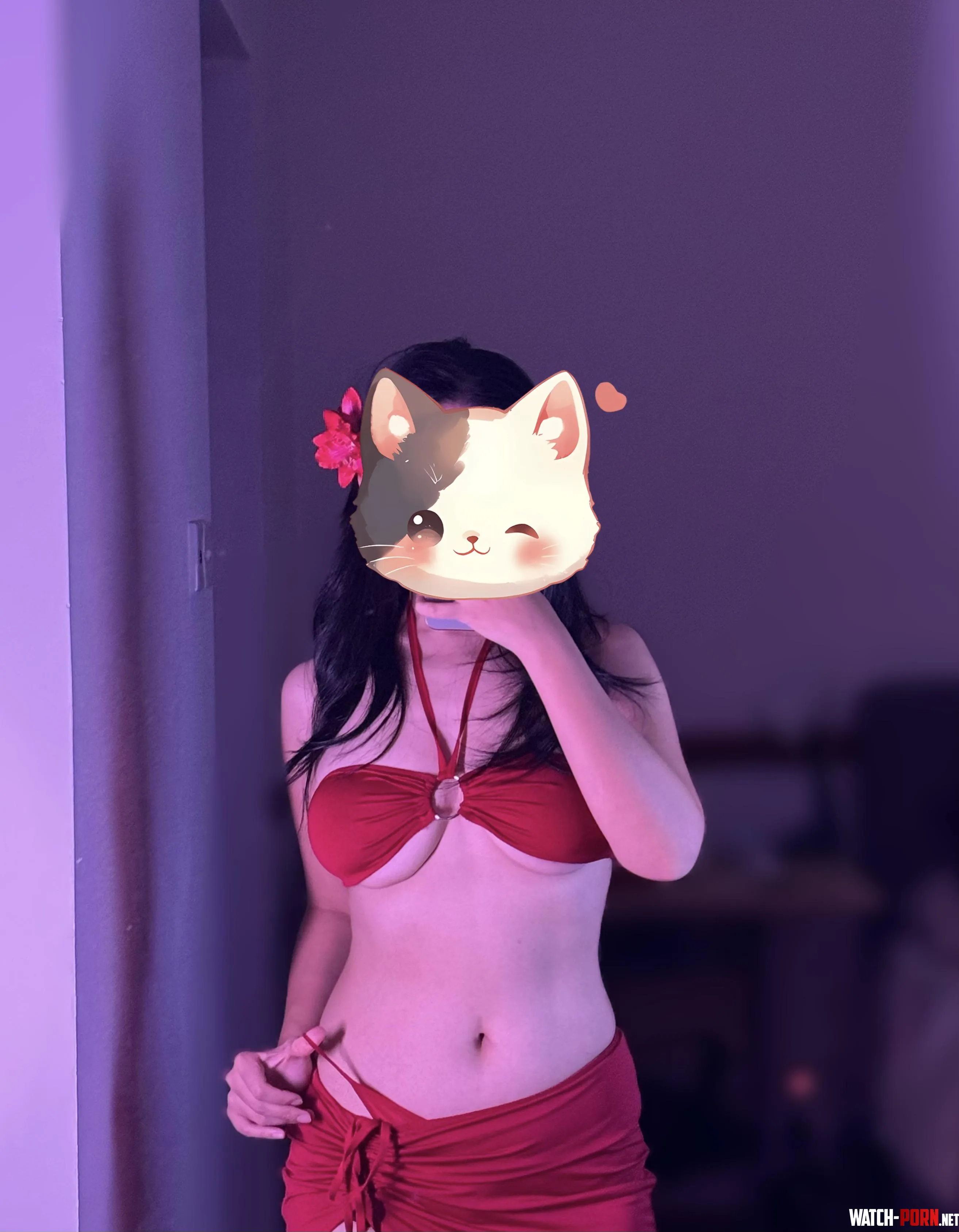 Rub some lotion on me? by GabbyGabbyG