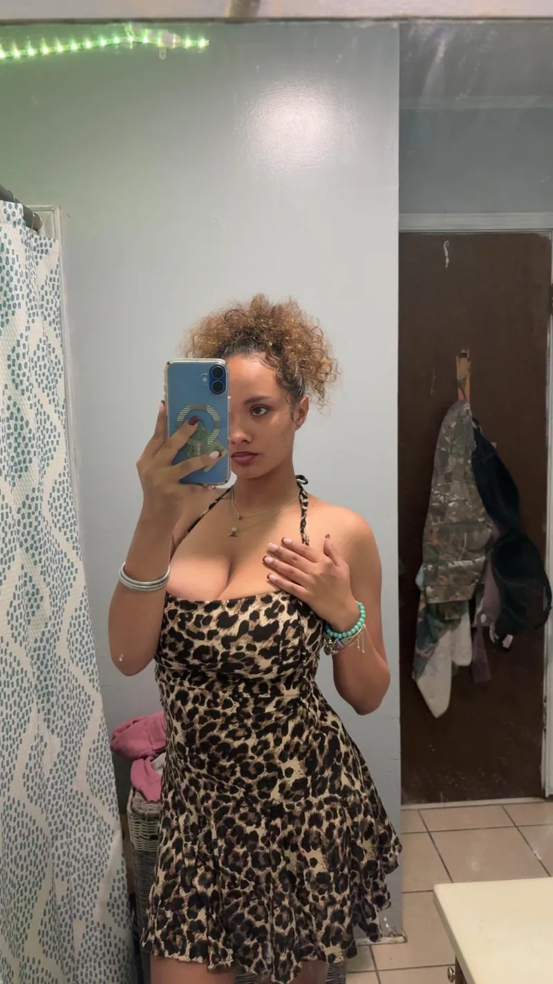 Thumbnail Useful_Survey9669 Explores Caucasian x African American x Native American in MixedRaceGirls