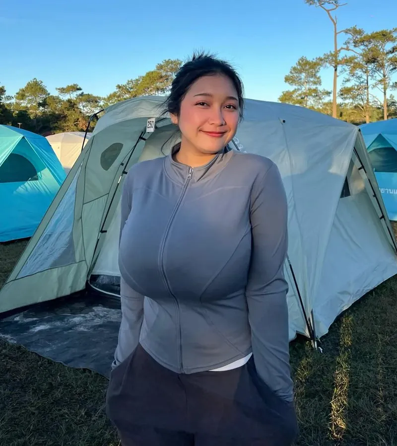 Thumbnail doubledown36’s Quick Guide: Fastest Way to Pitch a Tent