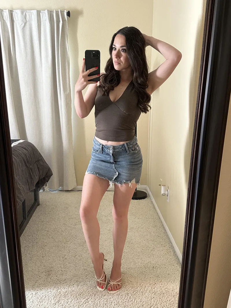 Thumbnail Fashion Forward: The Bold Choices of Tightdresses for Coffee Runs by AlanaAraya